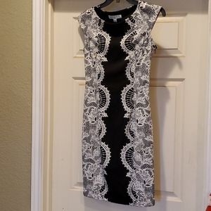Maggy London Lace print dress